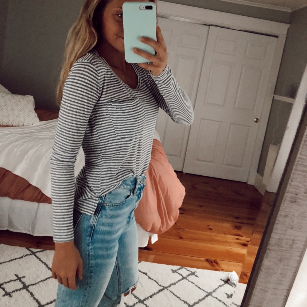 Stripped long sleeve Abercrombie & Fitch shirt